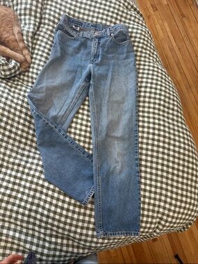 Straight-Leg Jeans in Mid Blue